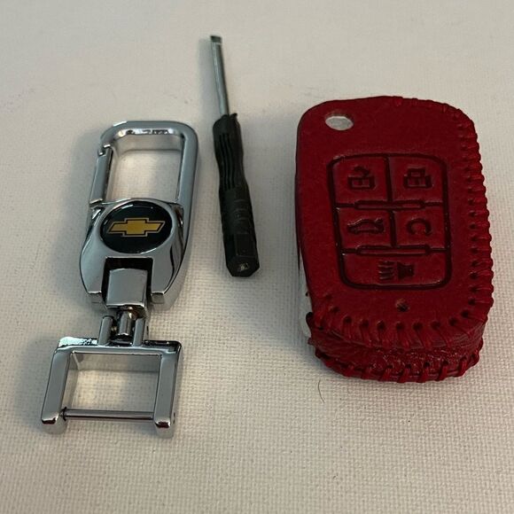 Chevrolet Key Fob Keychain in silver  & Fob Case Cover in Red Leather NWT - Picture 2 of 7
